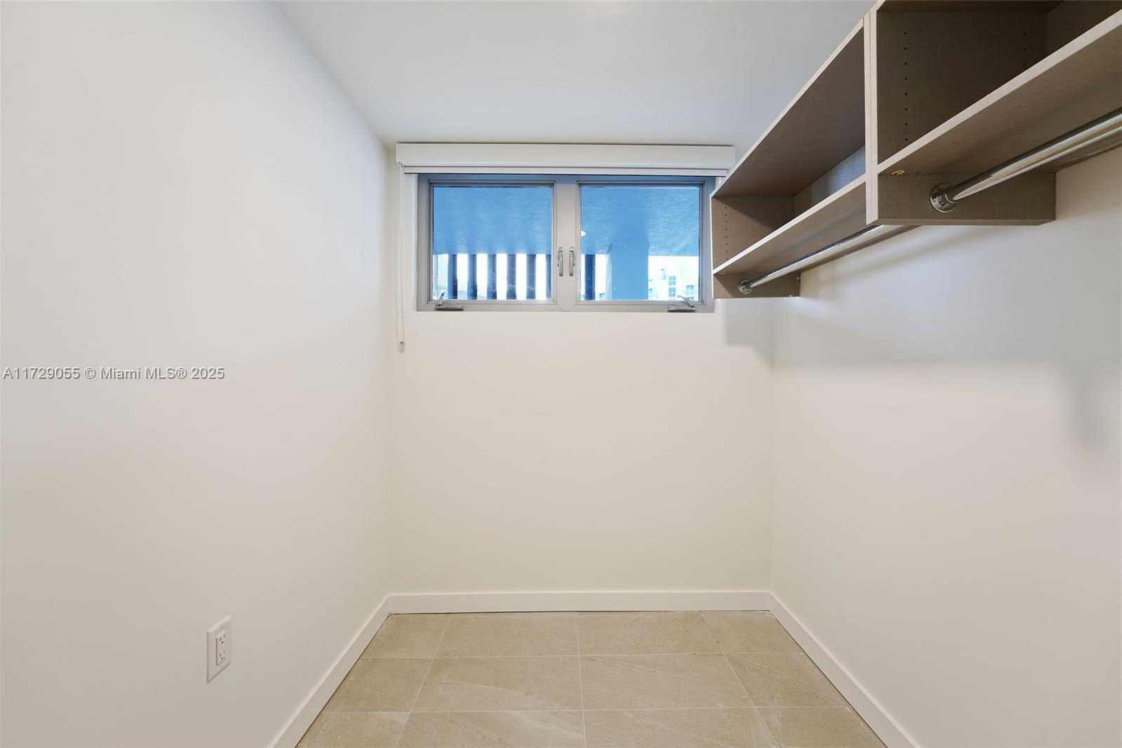 Small Image of 1500 BAY RD #N-0303, Miami Beach Number 30