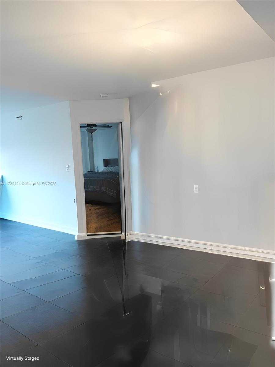 Small Image of 3530 MYSTIC POINTE DR #2902, Aventura Number 17