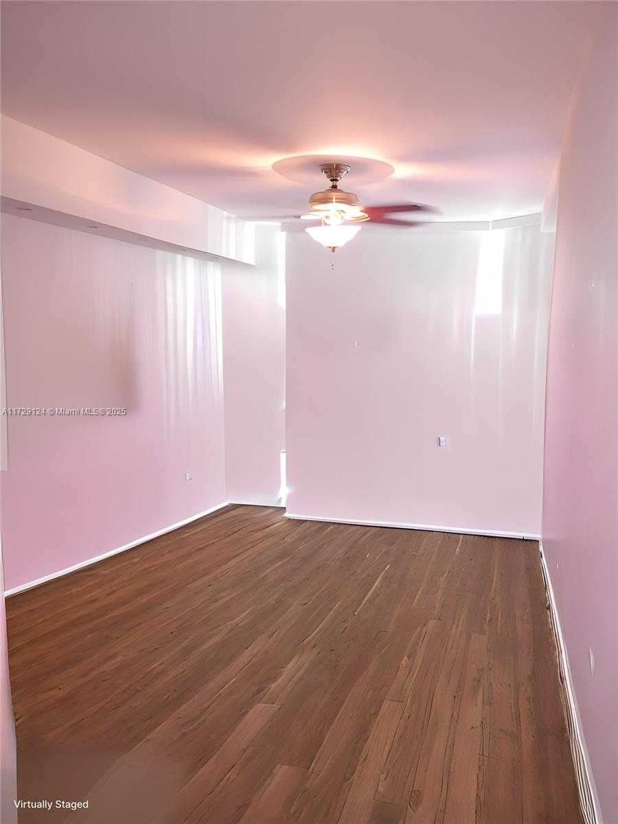 Small Image of 3530 MYSTIC POINTE DR #2902, Aventura Number 19