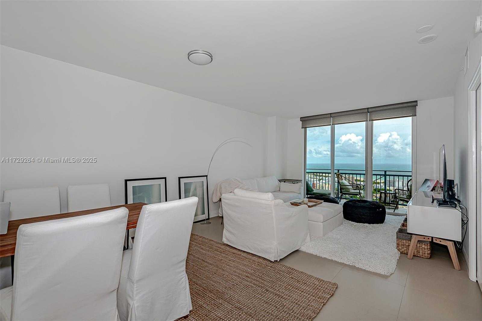 Small Image of 90 ALTON RD #PH3205, Miami Beach Number 13
