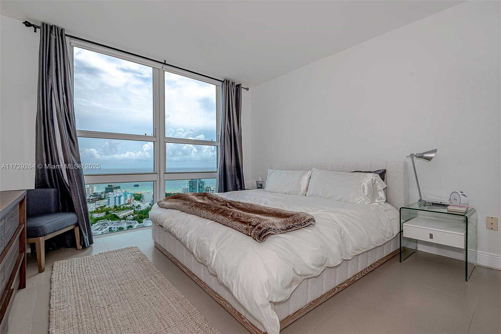 Small Image of 90 ALTON RD #PH3205, Miami Beach Number 17