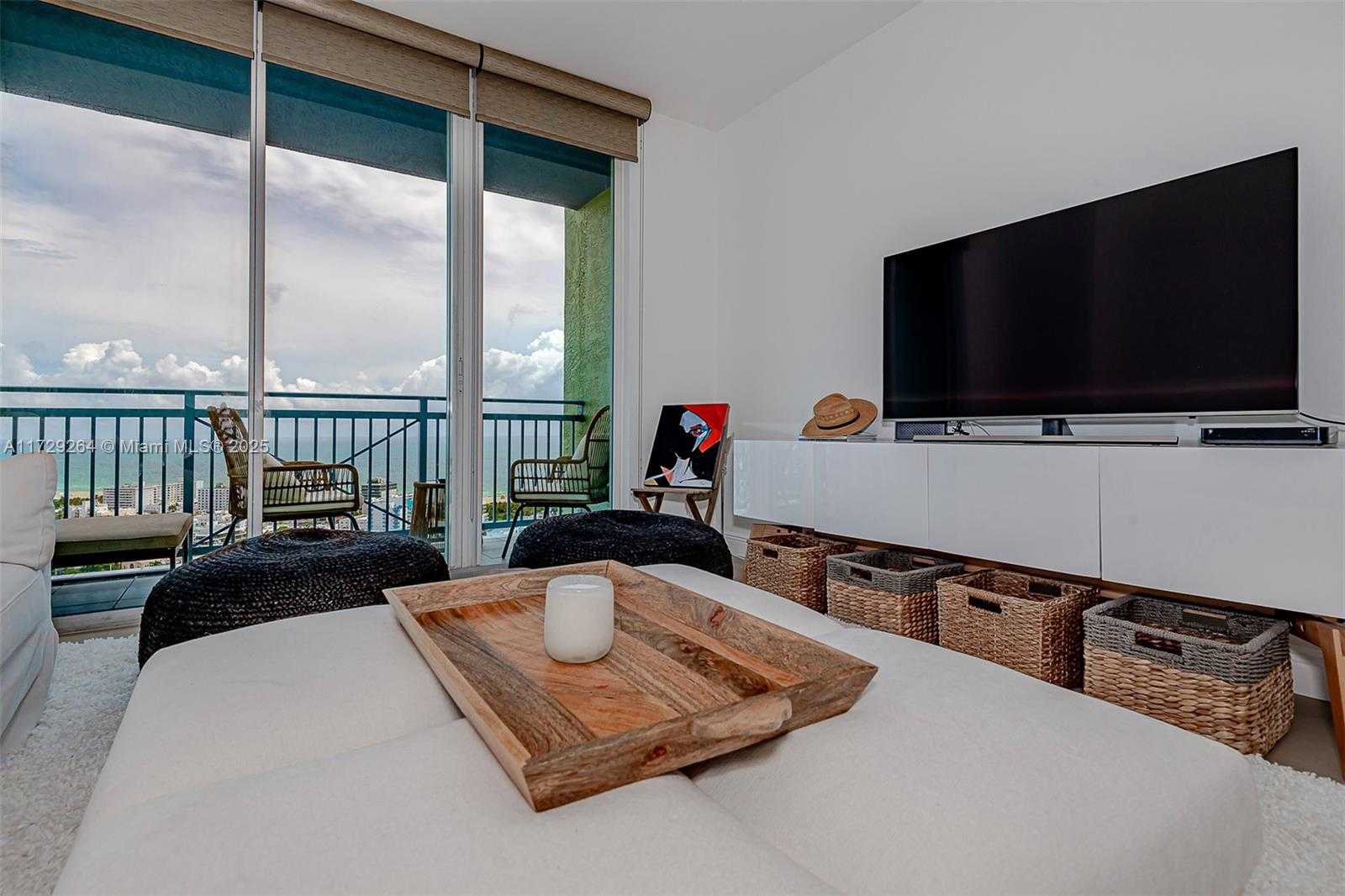 Small Image of 90 ALTON RD #PH3205, Miami Beach Number 8