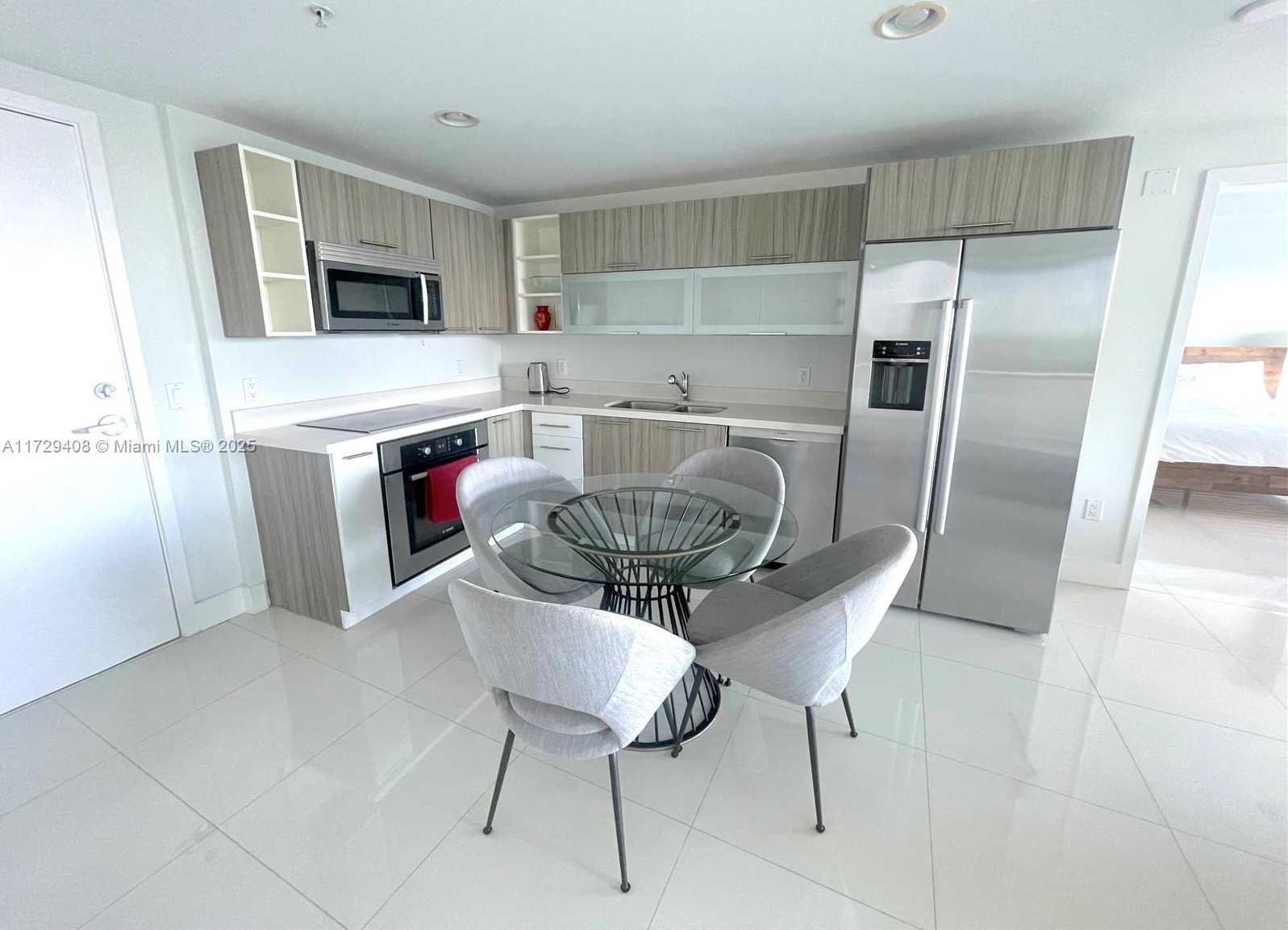 Small Image of 6700 INDIAN CREEK DR #405, Miami Beach Number 9