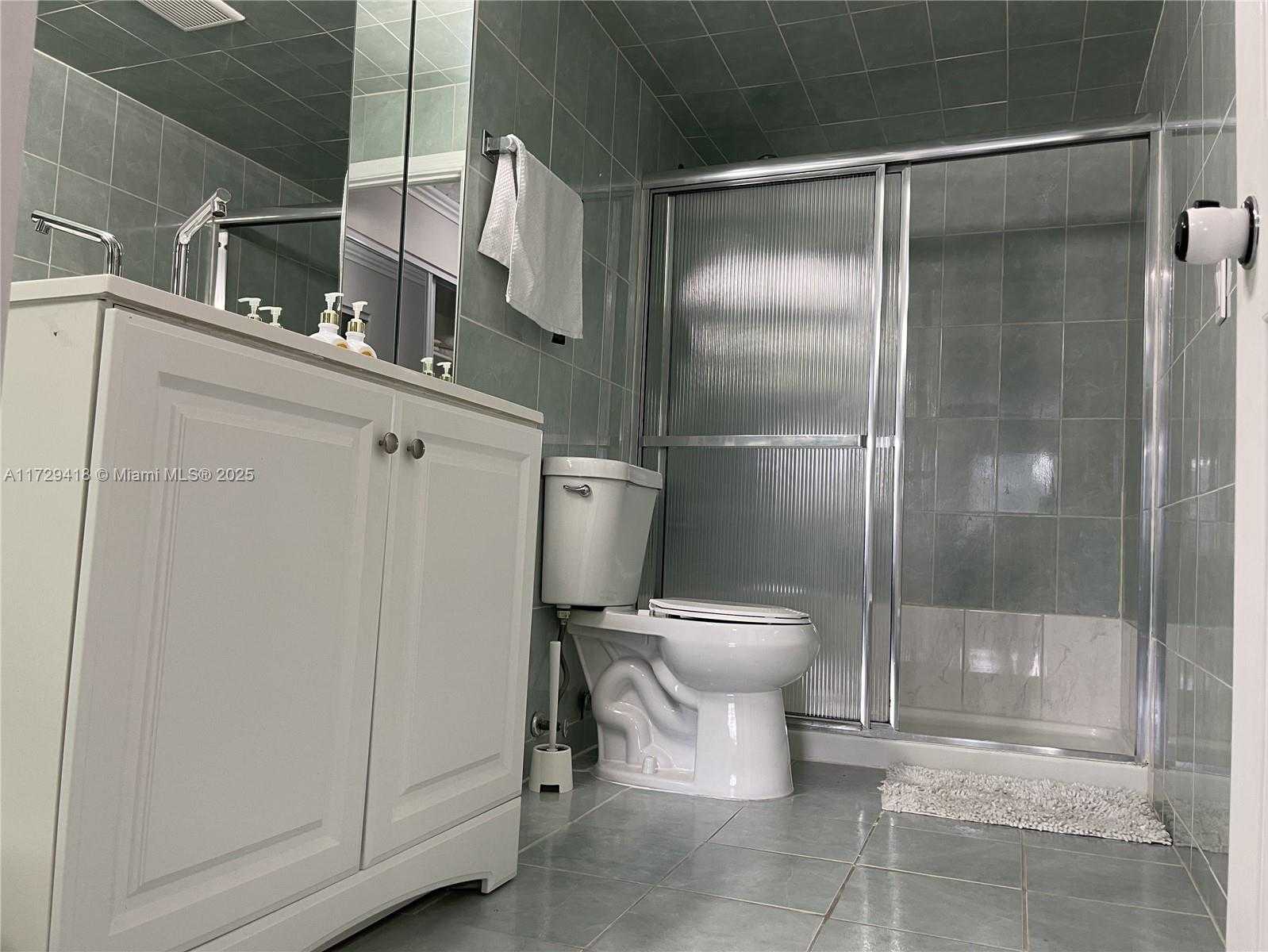 Small Image of 200 178TH DR #609, Sunny Isles Beach Number 14