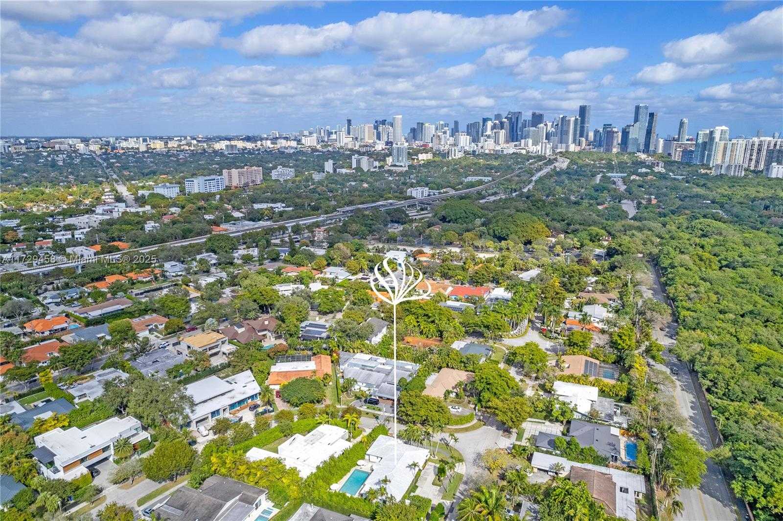 Small Image of 290 EAST SHORE DR E, Miami Number 2