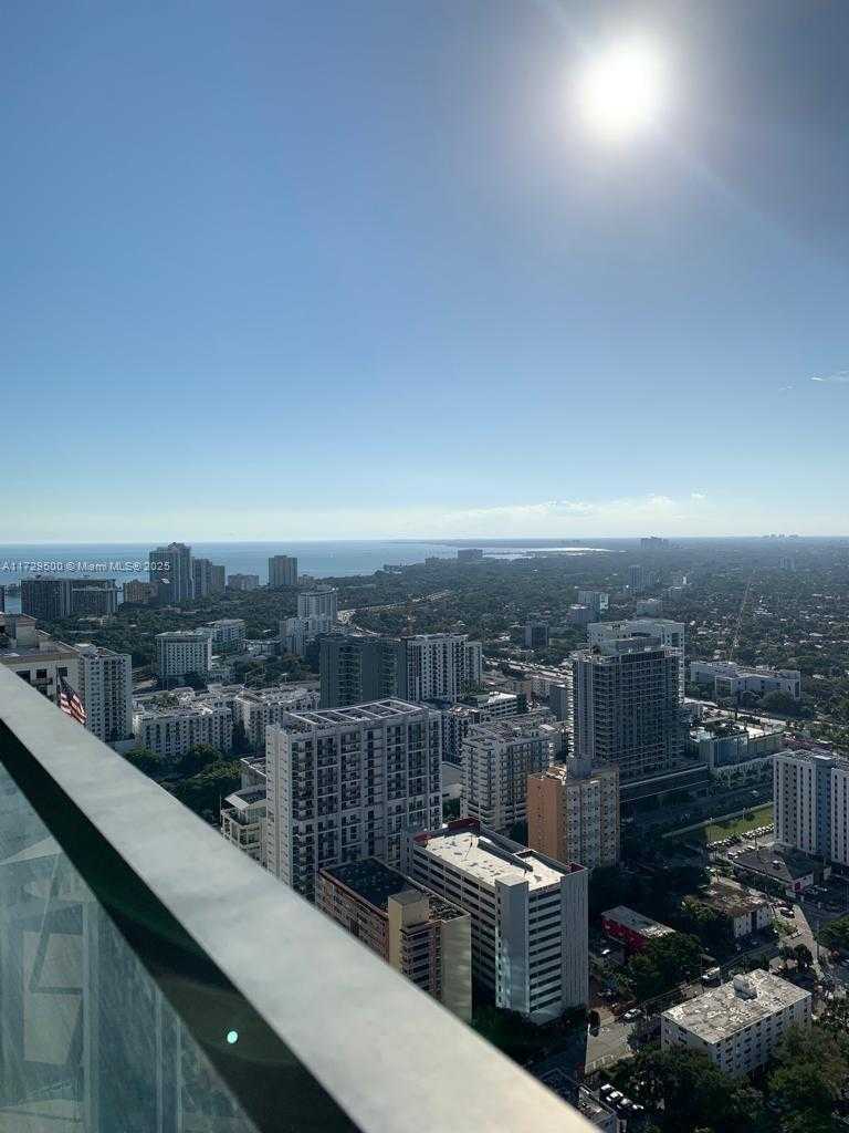 Small Image of 88 SE 7th St, Miami, FL 33131, USA Number 30