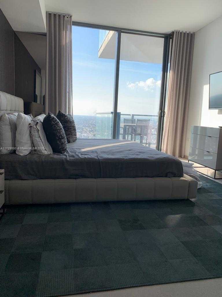 Small Image of 88 SE 7th St, Miami, FL 33131, USA Number 42