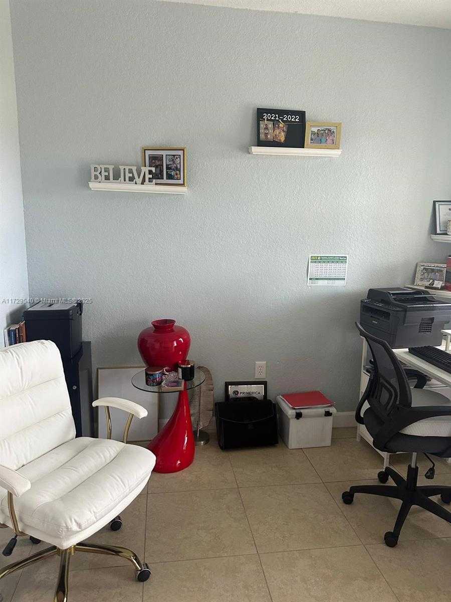 Small Image of 318 NORTH EAST 31ST AVE, Homestead Number 17