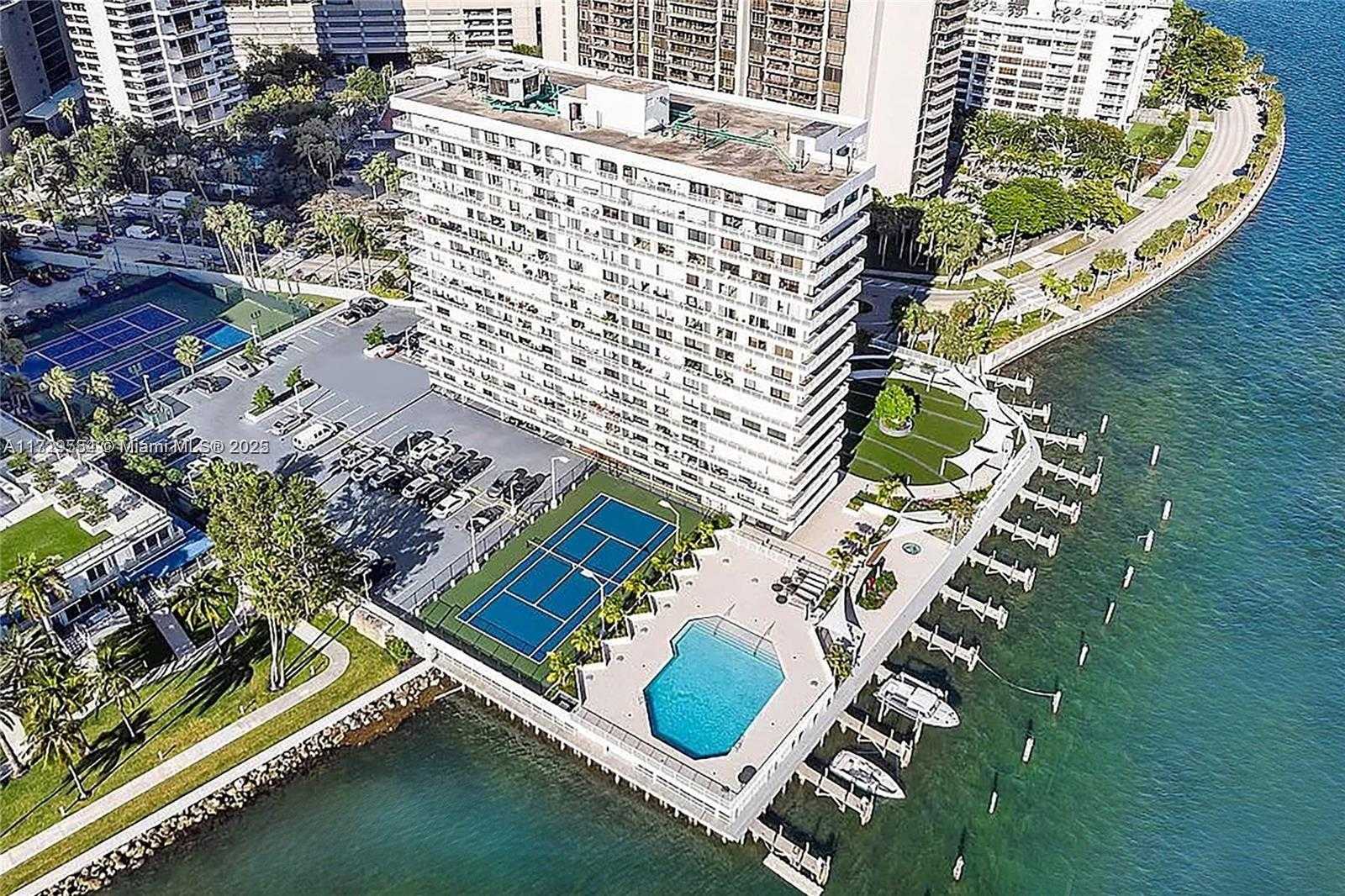 Small Image of 200 SOUTH EAST 15TH RD #PH-A, Miami Number 4
