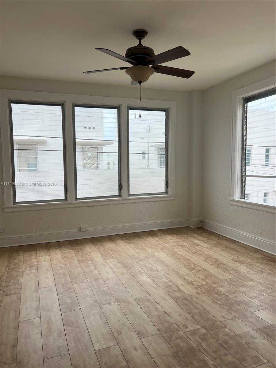 Small Image of 1361 MERIDIAN AVE #2, Miami Beach Number 13