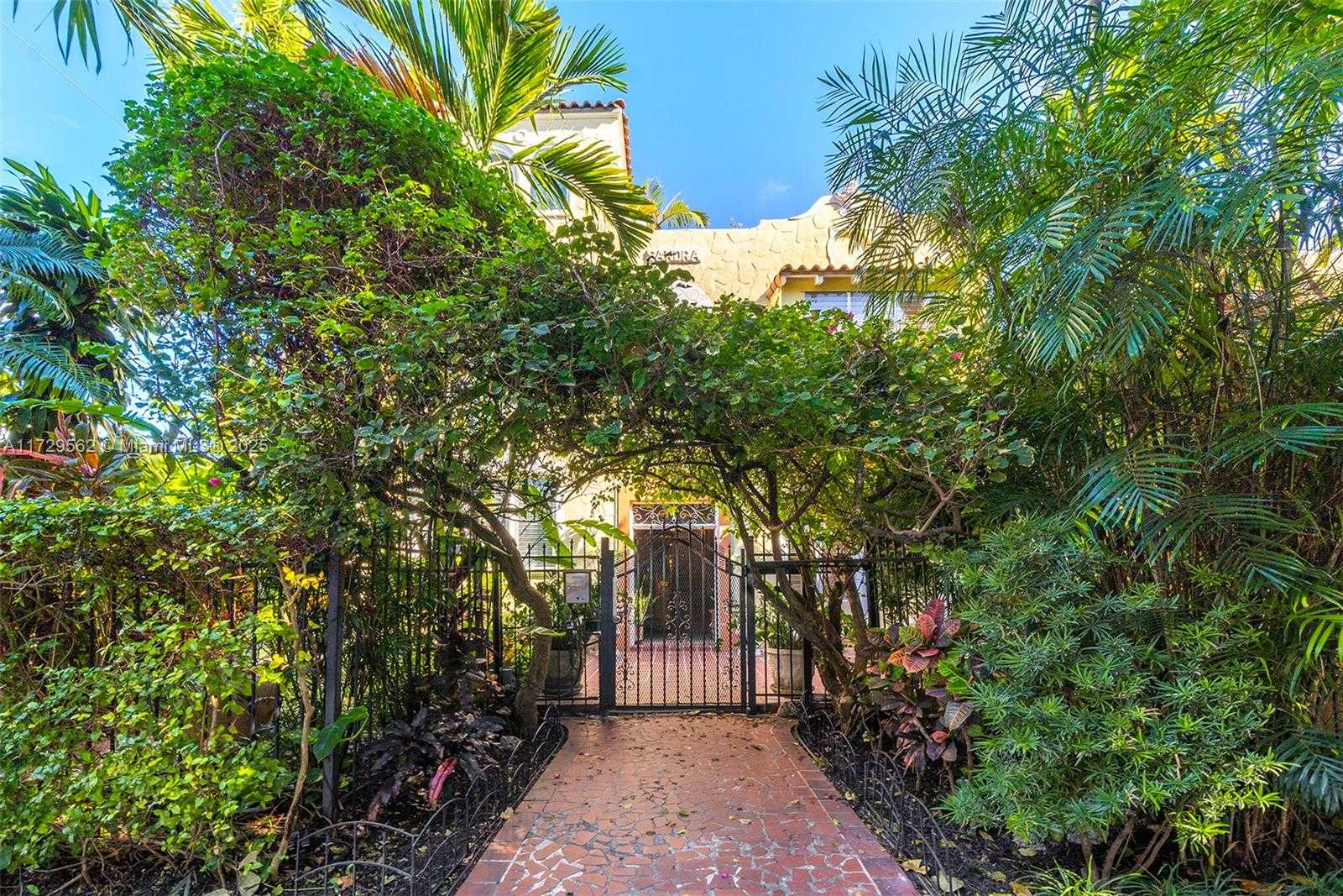 Small Image of 1361 MERIDIAN AVE #2, Miami Beach Number 4