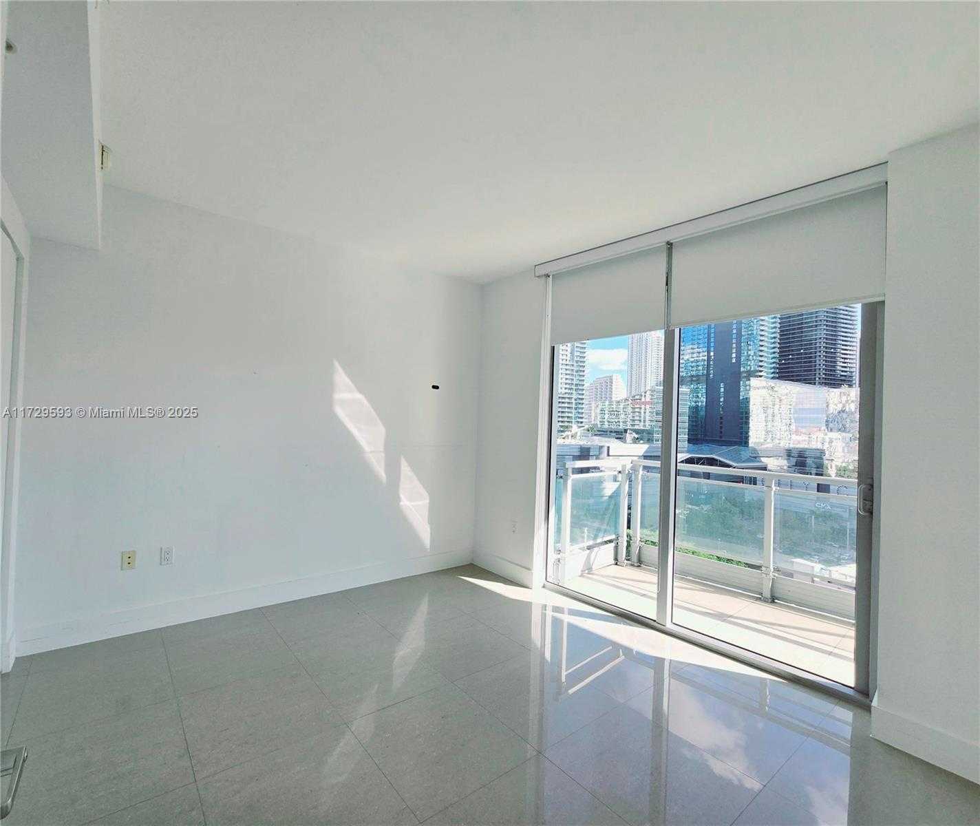 Small Image of 92 SOUTH WEST 3 ST #1702, Miami Number 9