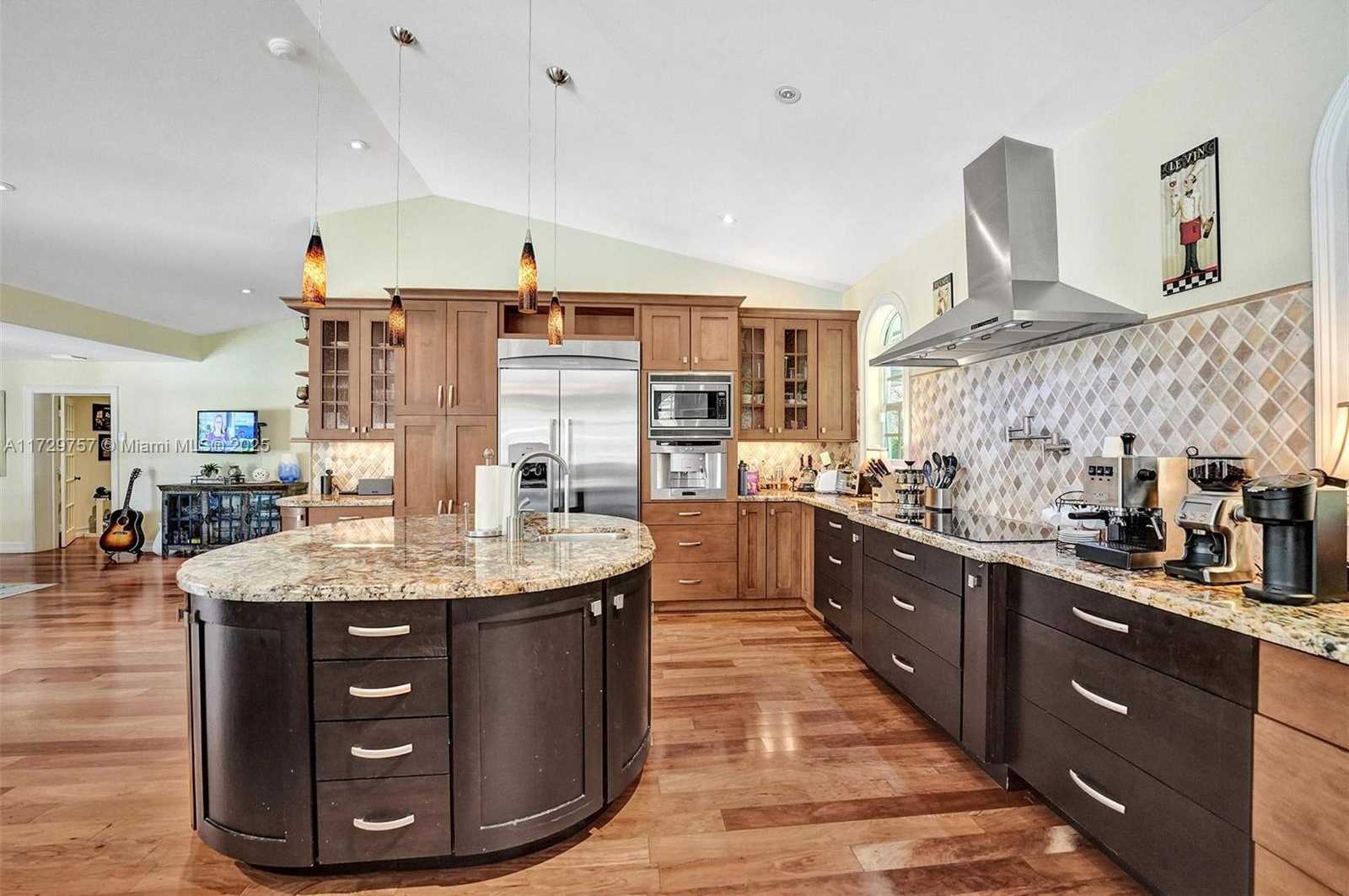 Small Image of 22180 WOODSET LN, Boca Raton Number 29
