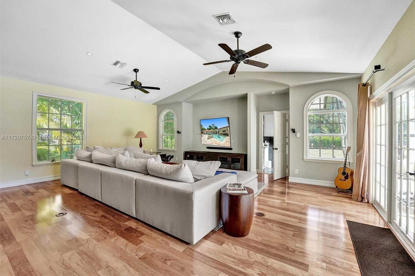 Small Image of 22180 WOODSET LN, Boca Raton Number 34