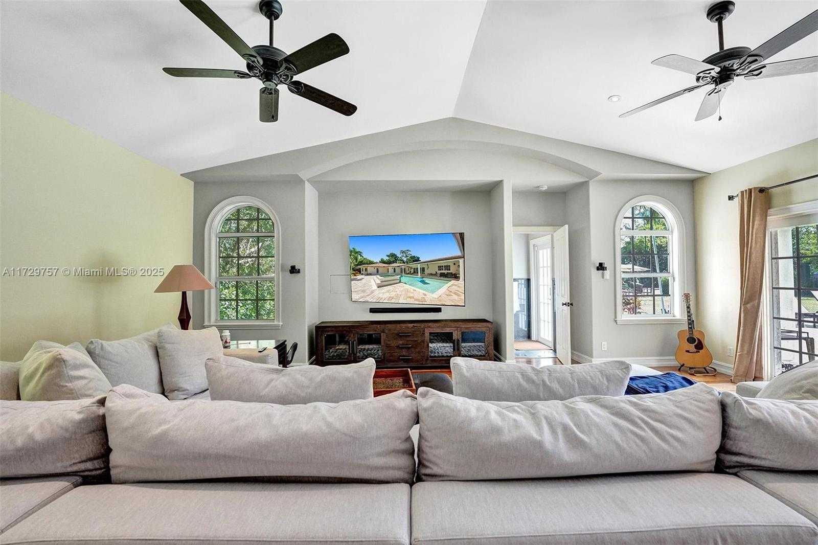Small Image of 22180 WOODSET LN, Boca Raton Number 39