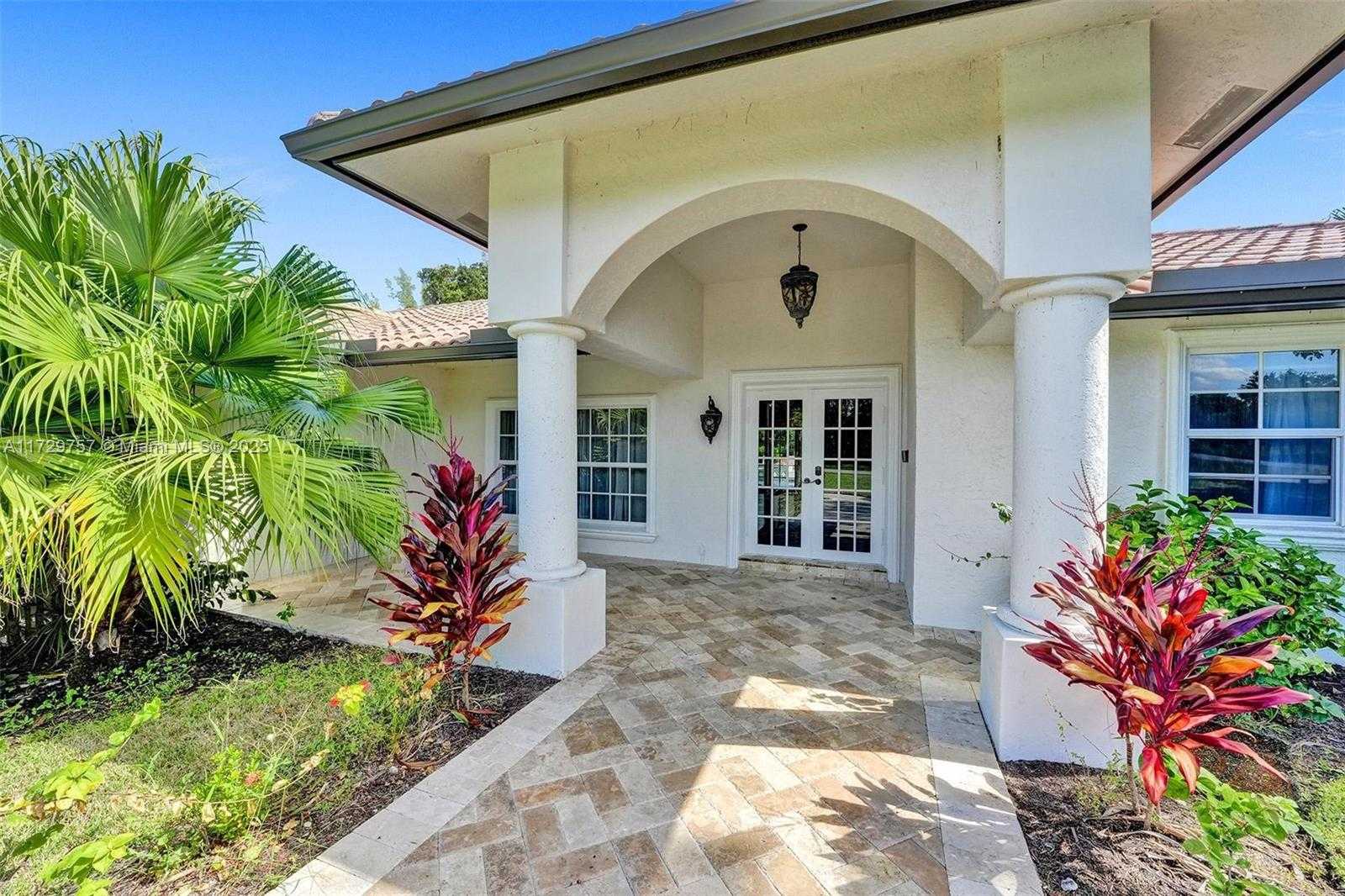 Small Image of 22180 WOODSET LN, Boca Raton Number 5