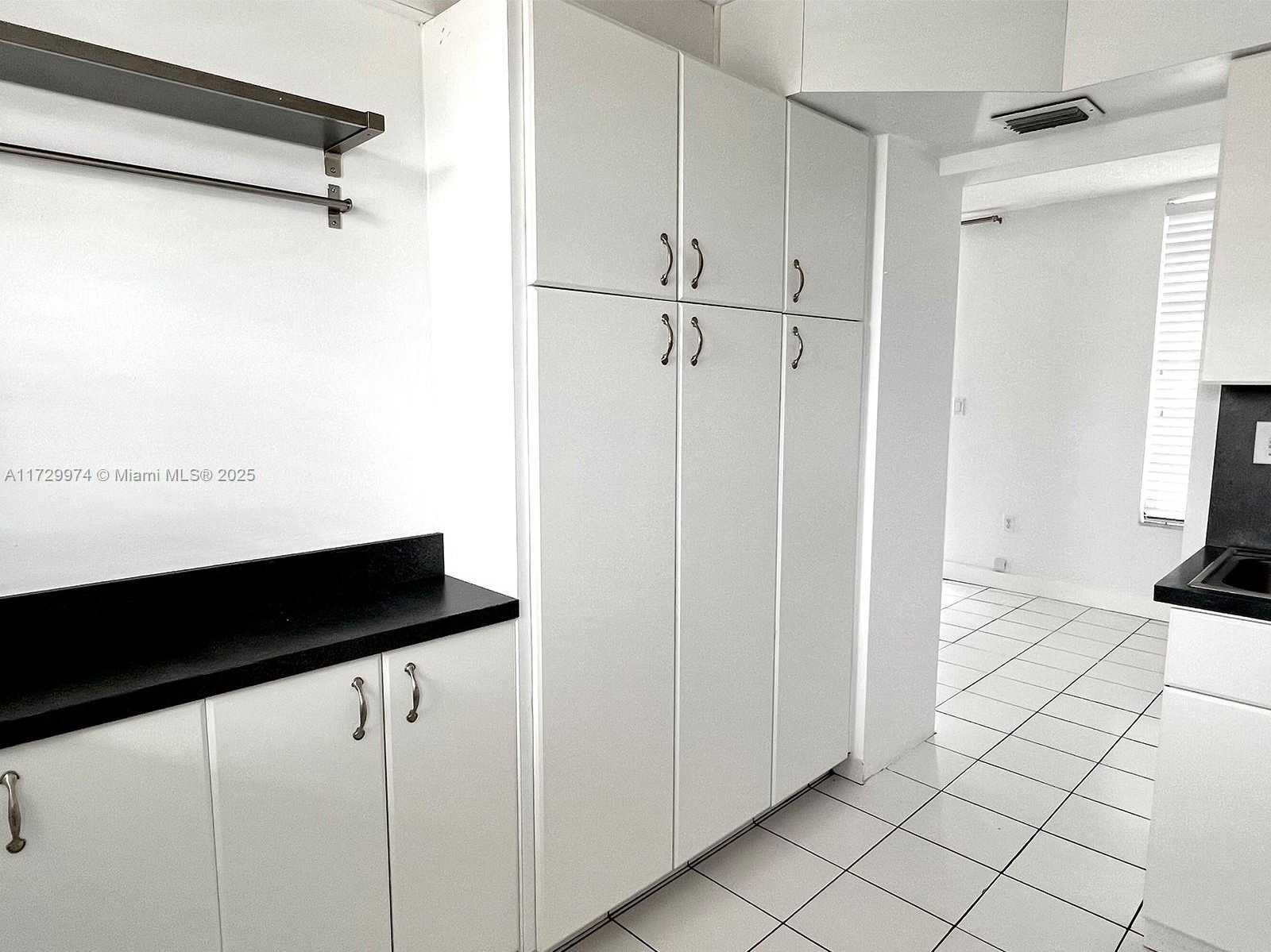 Small Image of 2980 POINT EAST DR #D302, Aventura Number 15