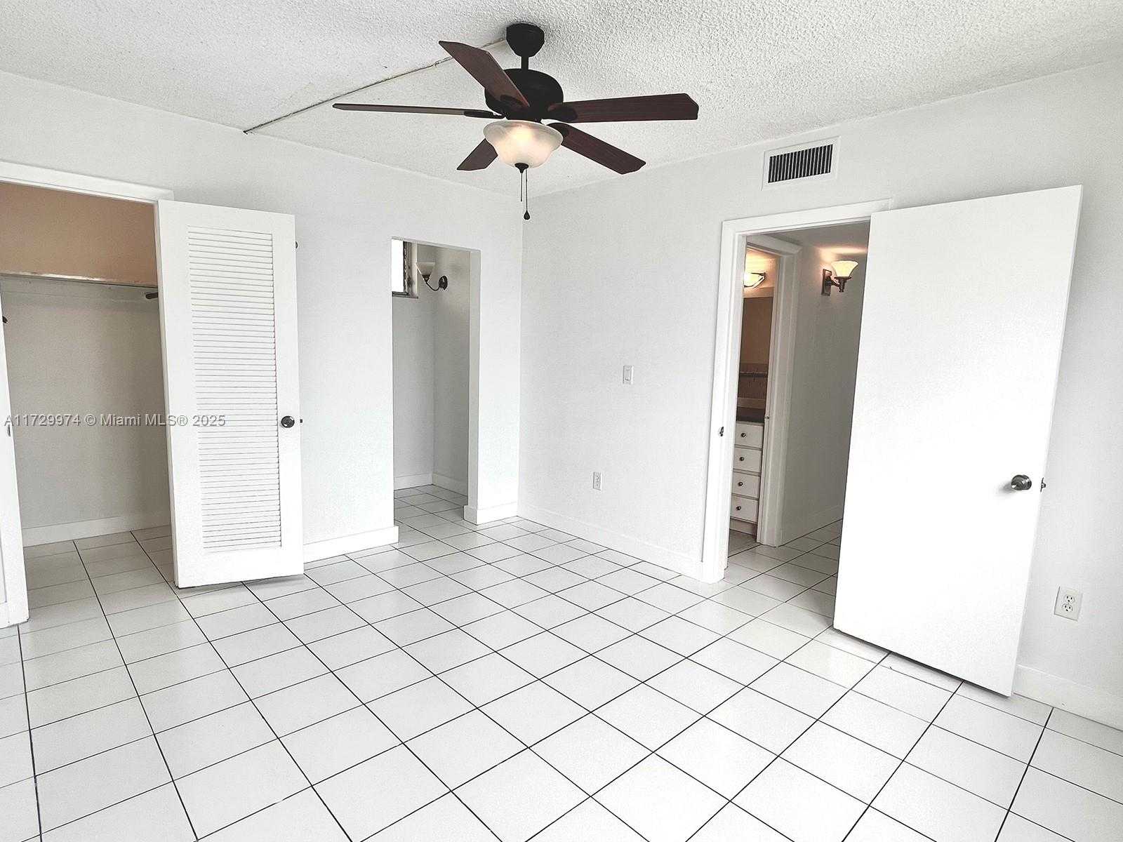Small Image of 2980 POINT EAST DR #D302, Aventura Number 18