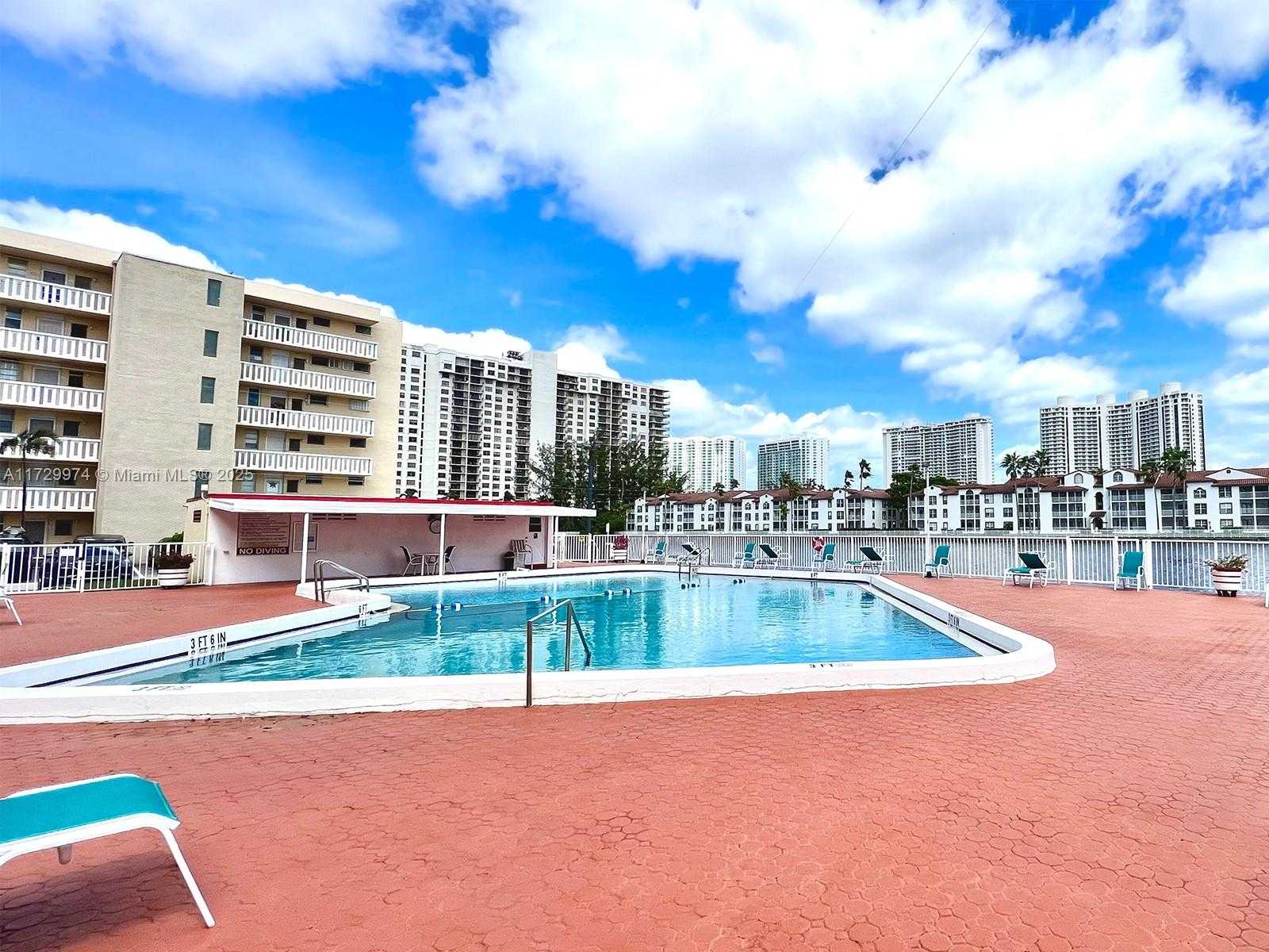 Small Image of 2980 POINT EAST DR #D302, Aventura Number 27