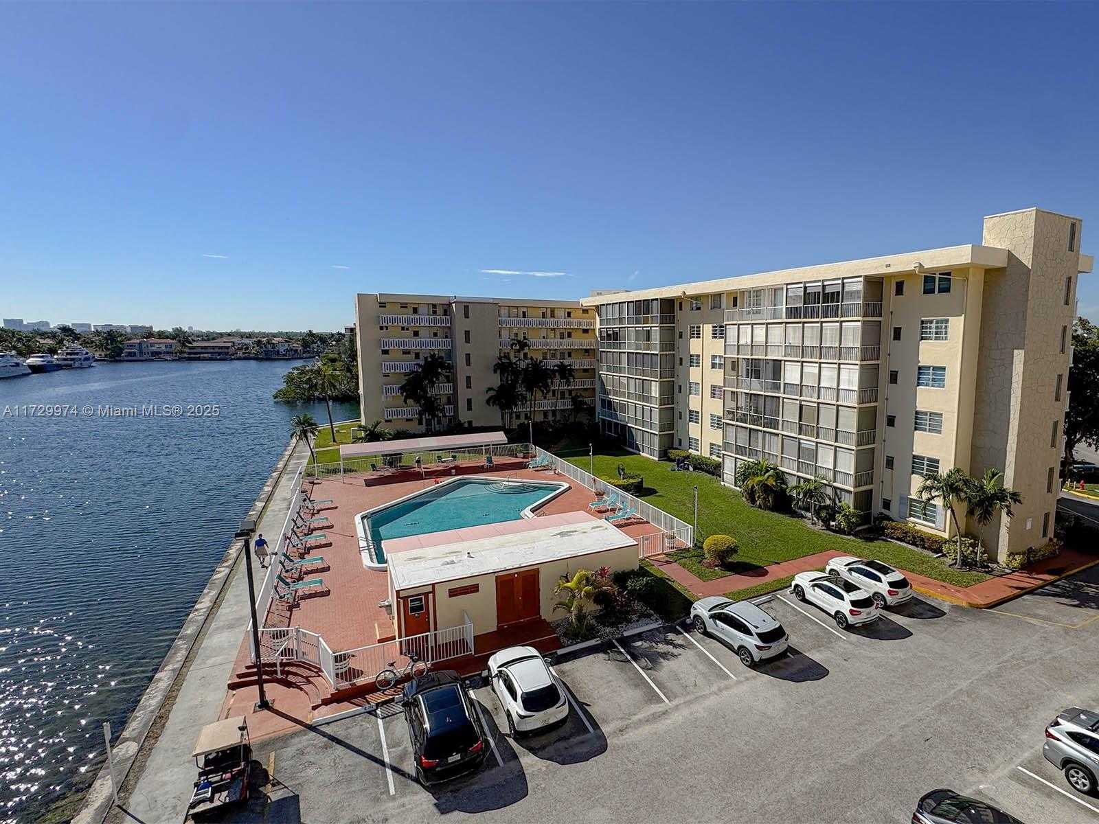 Small Image of 2980 POINT EAST DR #D302, Aventura Number 31