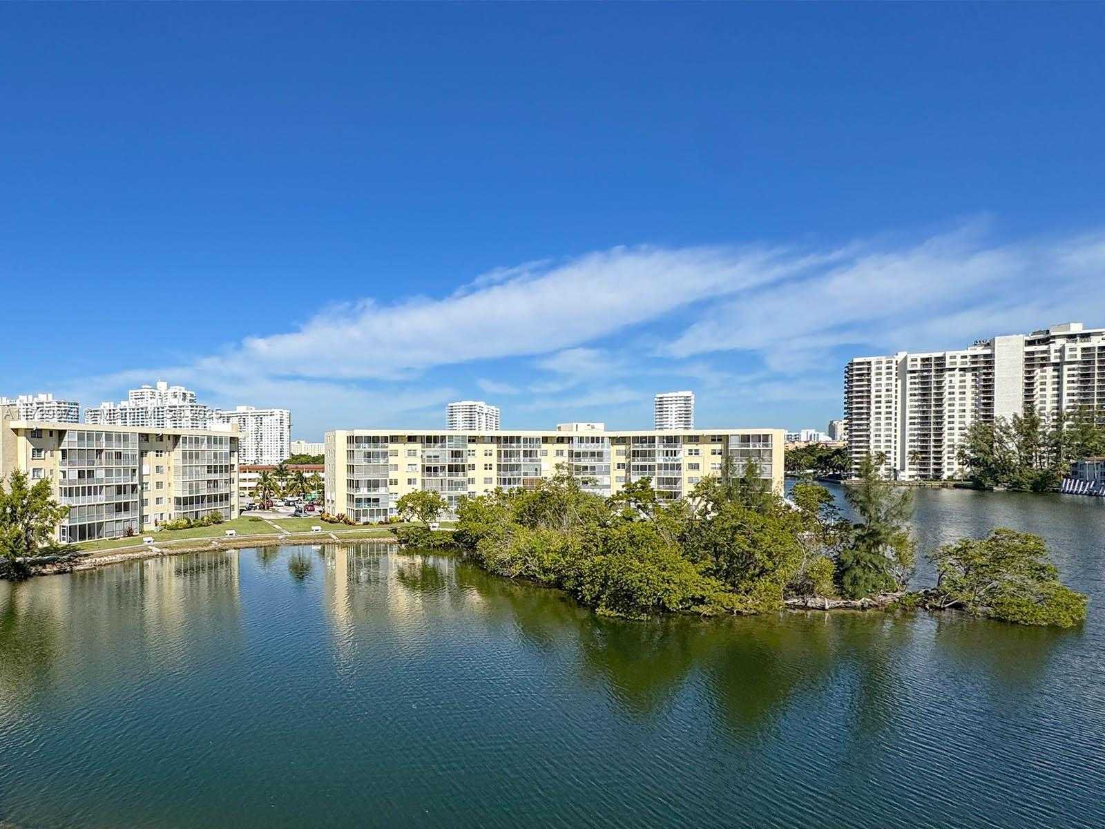 Small Image of 2980 POINT EAST DR #D302, Aventura Number 56