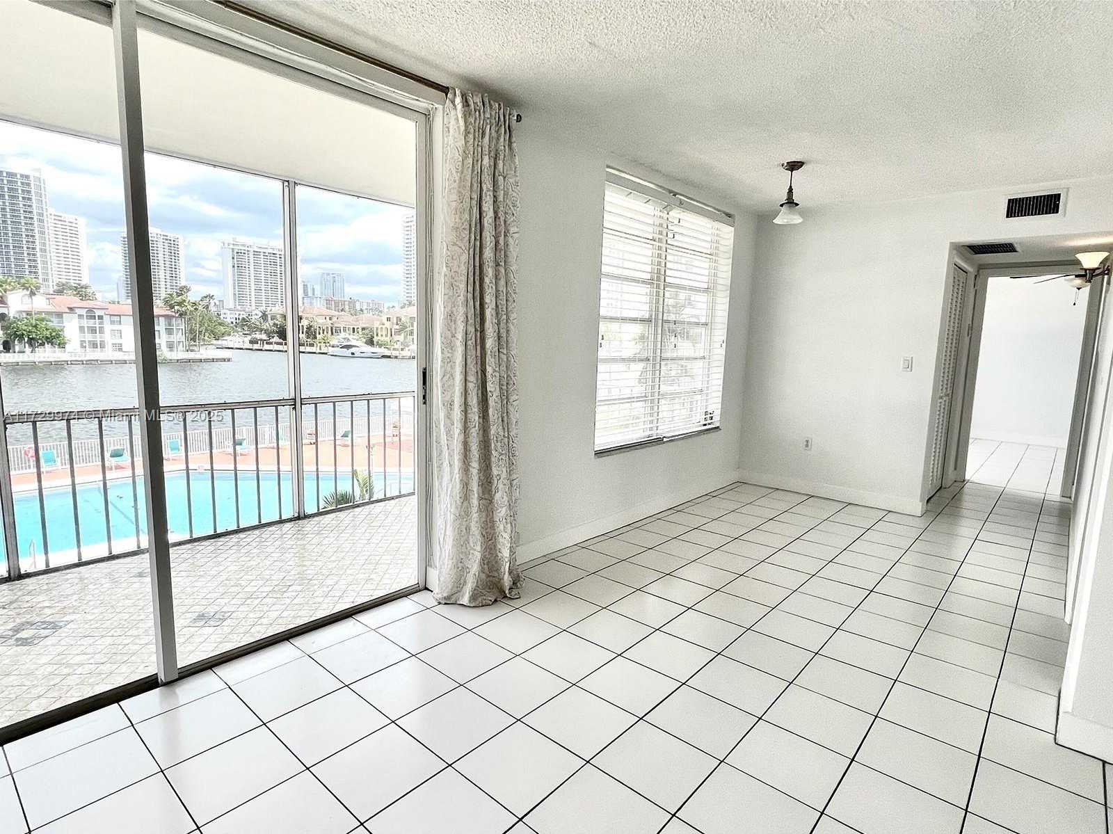 Small Image of 2980 POINT EAST DR #D302, Aventura Number 8