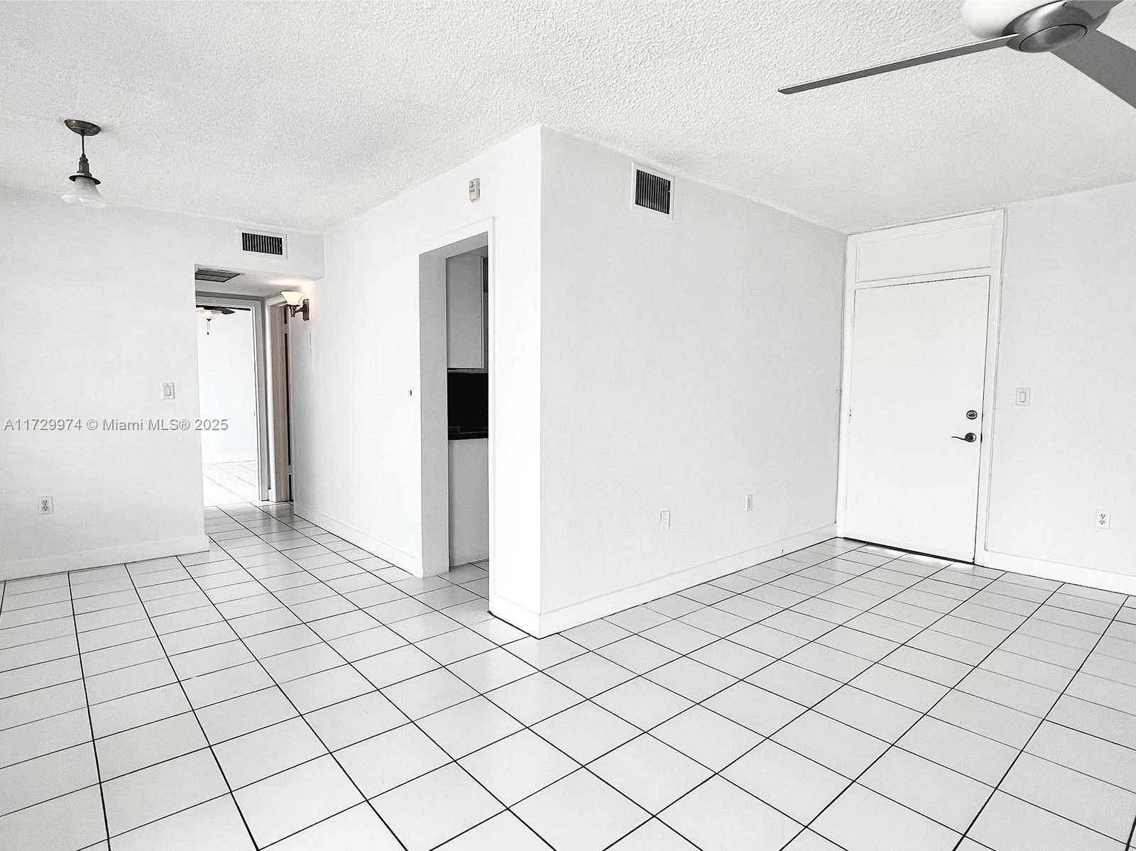 Small Image of 2980 POINT EAST DR #D302, Aventura Number 9