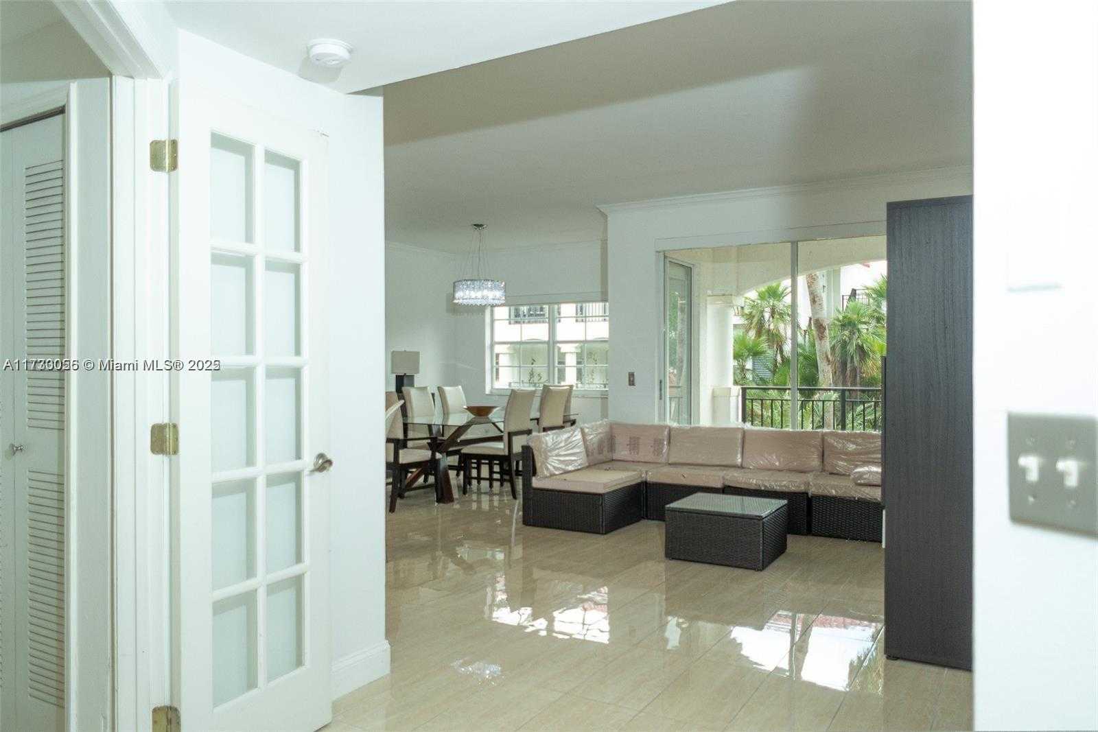Small Image of 3215 NE 184th St, Aventura, FL 33160, USA Number 3