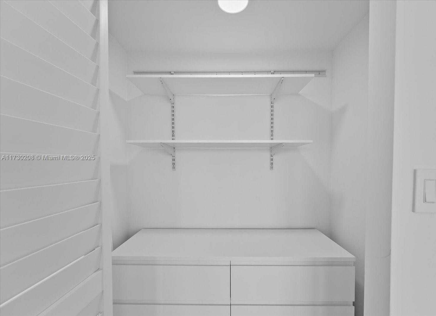 Small Image of 2899 COLLINS AVE #531, Miami Beach Number 13