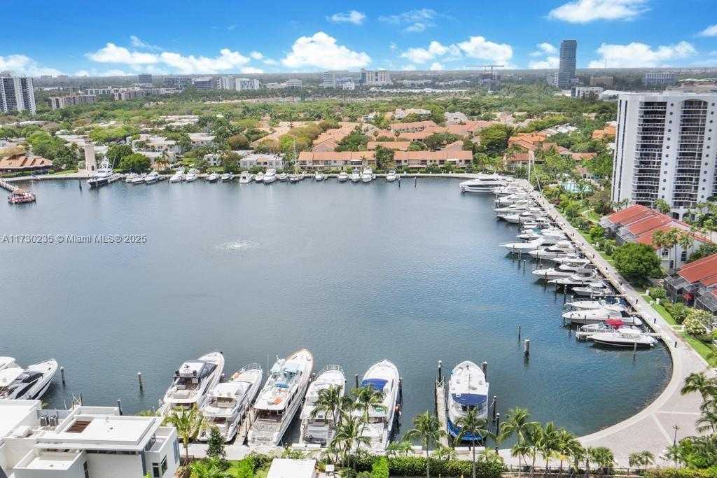 Small Image of 21055 YACHT CLUB DR #2005, Aventura Number 13