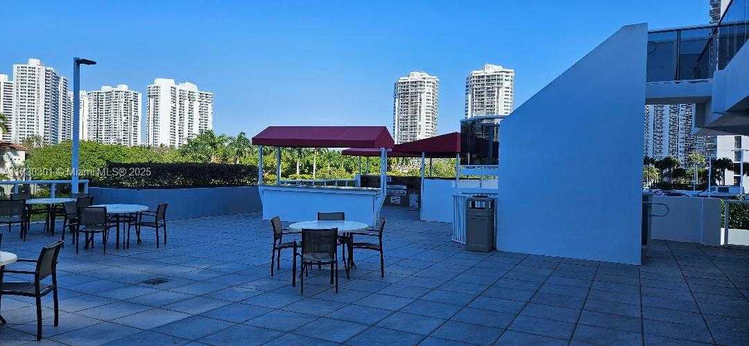 Small Image of 3675 NORTH COUNTRY CLUB DR #1809, Aventura Number 16