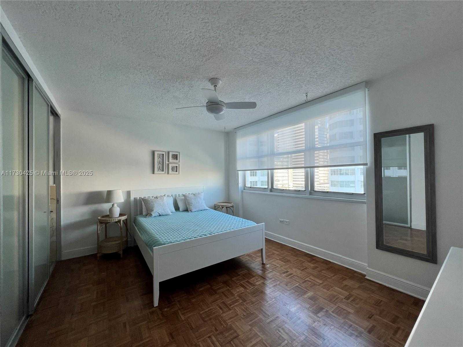 Small Image of 905 BRICKELL BAY DR #1431, Miami Number 9