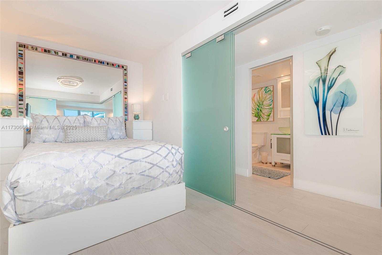 Small Image of 2301 COLLINS AVE #941, Miami Beach Number 14