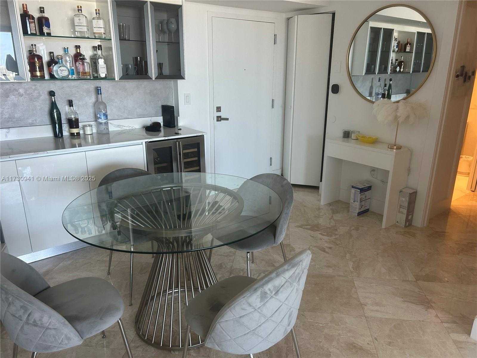 Small Image of 90 ALTON RD #1109, Miami Beach Number 2