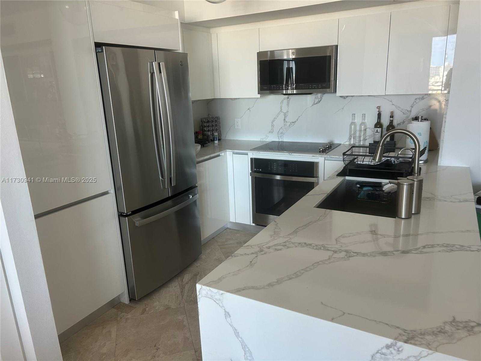 Small Image of 90 ALTON RD #1109, Miami Beach Number 7