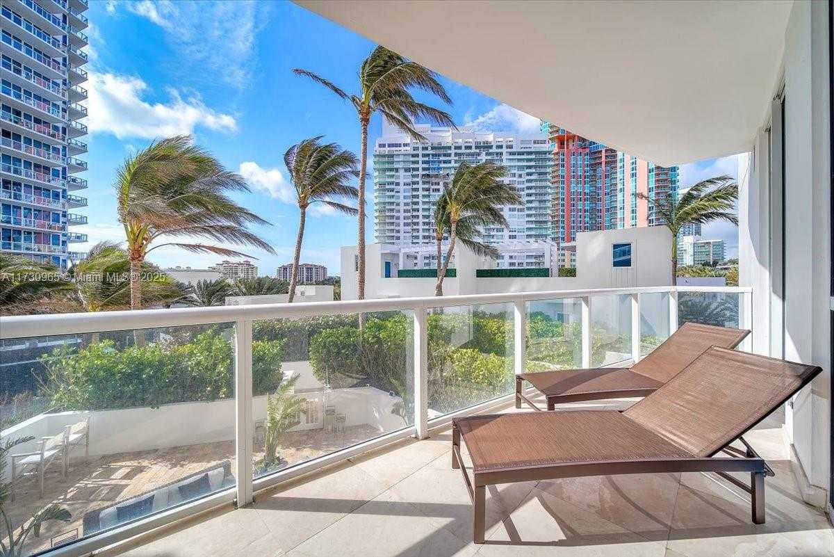 Small Image of 50 SOUTH POINTE DR #608, Miami Beach Number 4