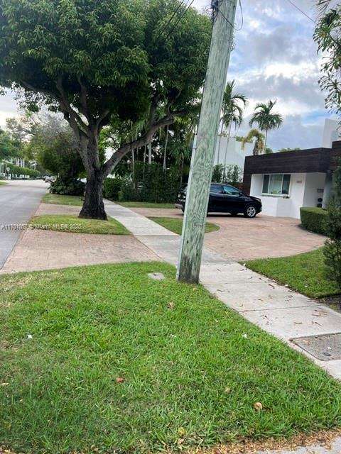 Small Image of 1395 DAYTONIA RD #1, Miami Beach Number 2