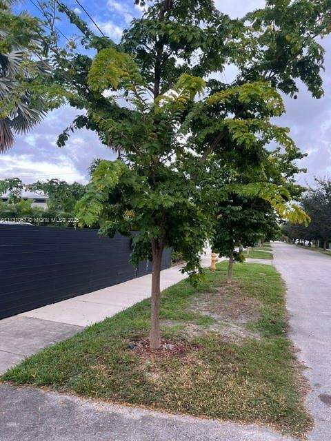 Small Image of 1395 DAYTONIA RD #1, Miami Beach Number 3