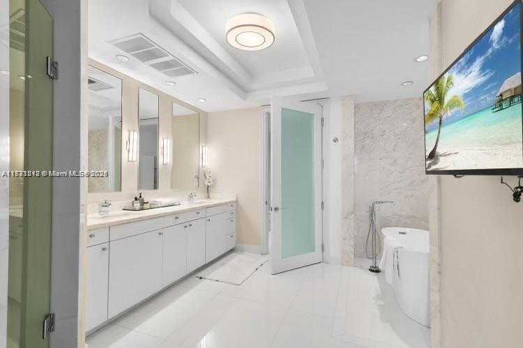 Small Image of 10295 COLLINS AVE #506, Bal Harbour Number 16