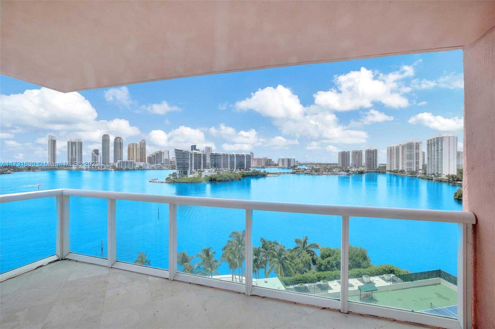 Small Image of 3370 HIDDEN BAY DR #1208, Aventura Number 11