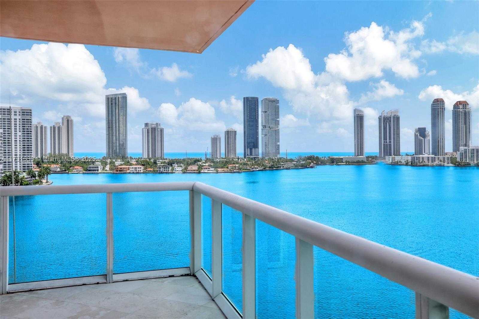 Small Image of 3370 HIDDEN BAY DR #1208, Aventura Number 12
