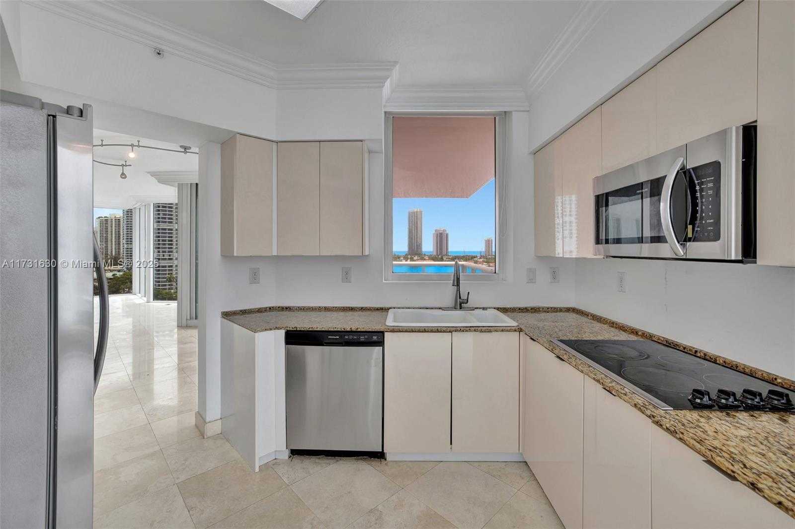 Small Image of 3370 HIDDEN BAY DR #1208, Aventura Number 15