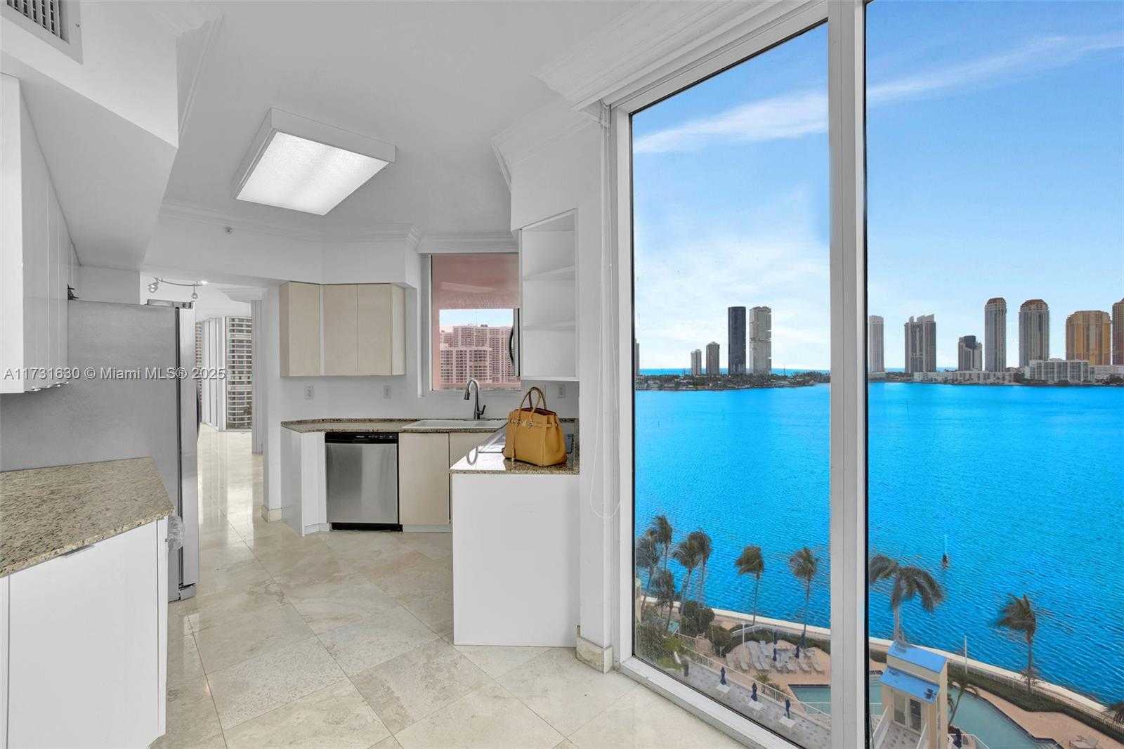 Small Image of 3370 HIDDEN BAY DR #1208, Aventura Number 17