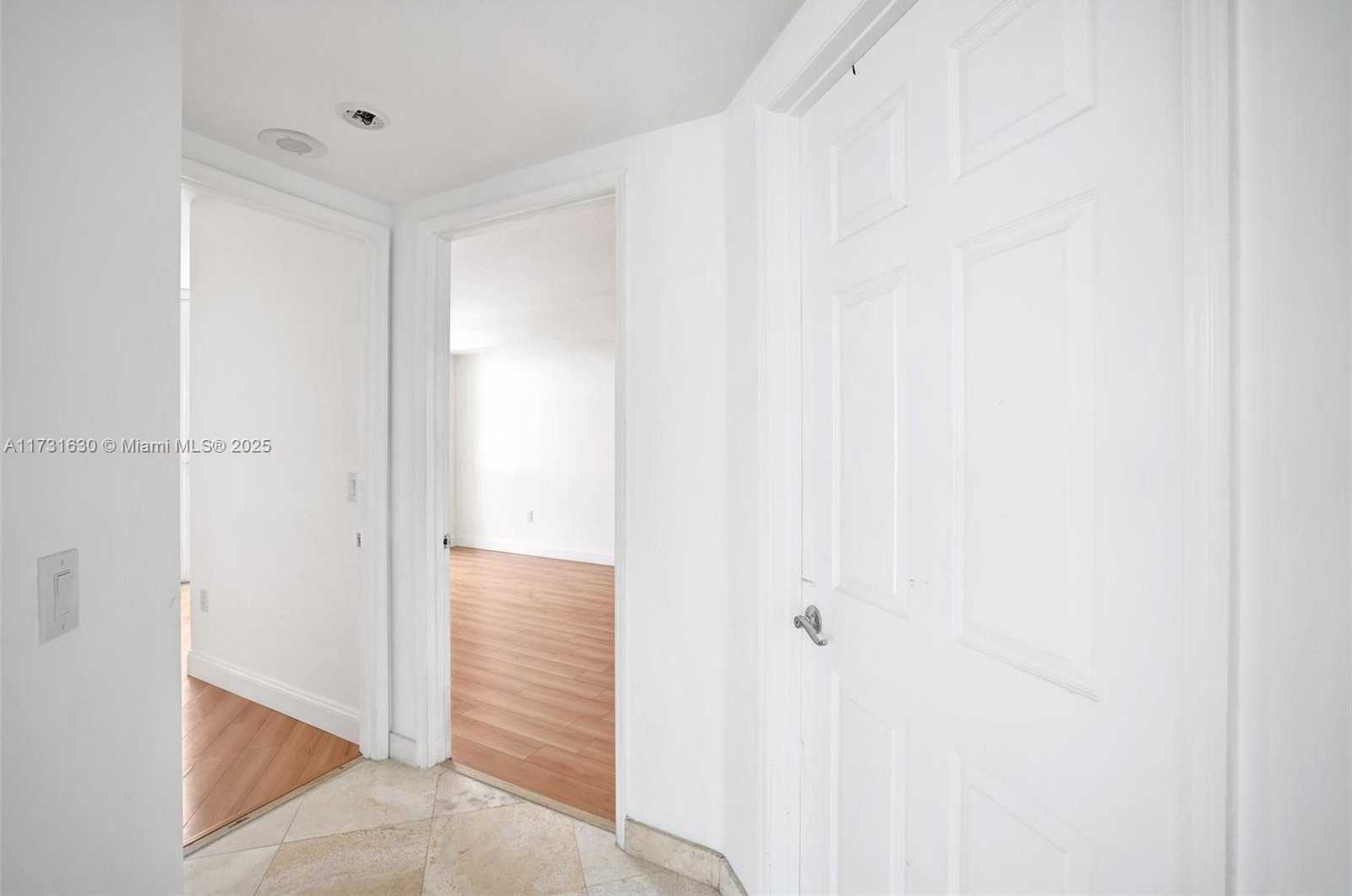 Small Image of 3370 HIDDEN BAY DR #1208, Aventura Number 26