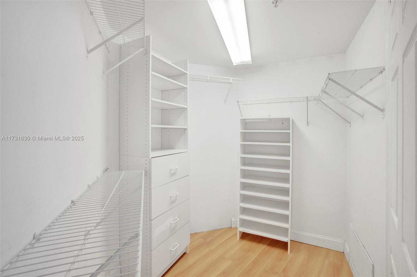 Small Image of 3370 HIDDEN BAY DR #1208, Aventura Number 32