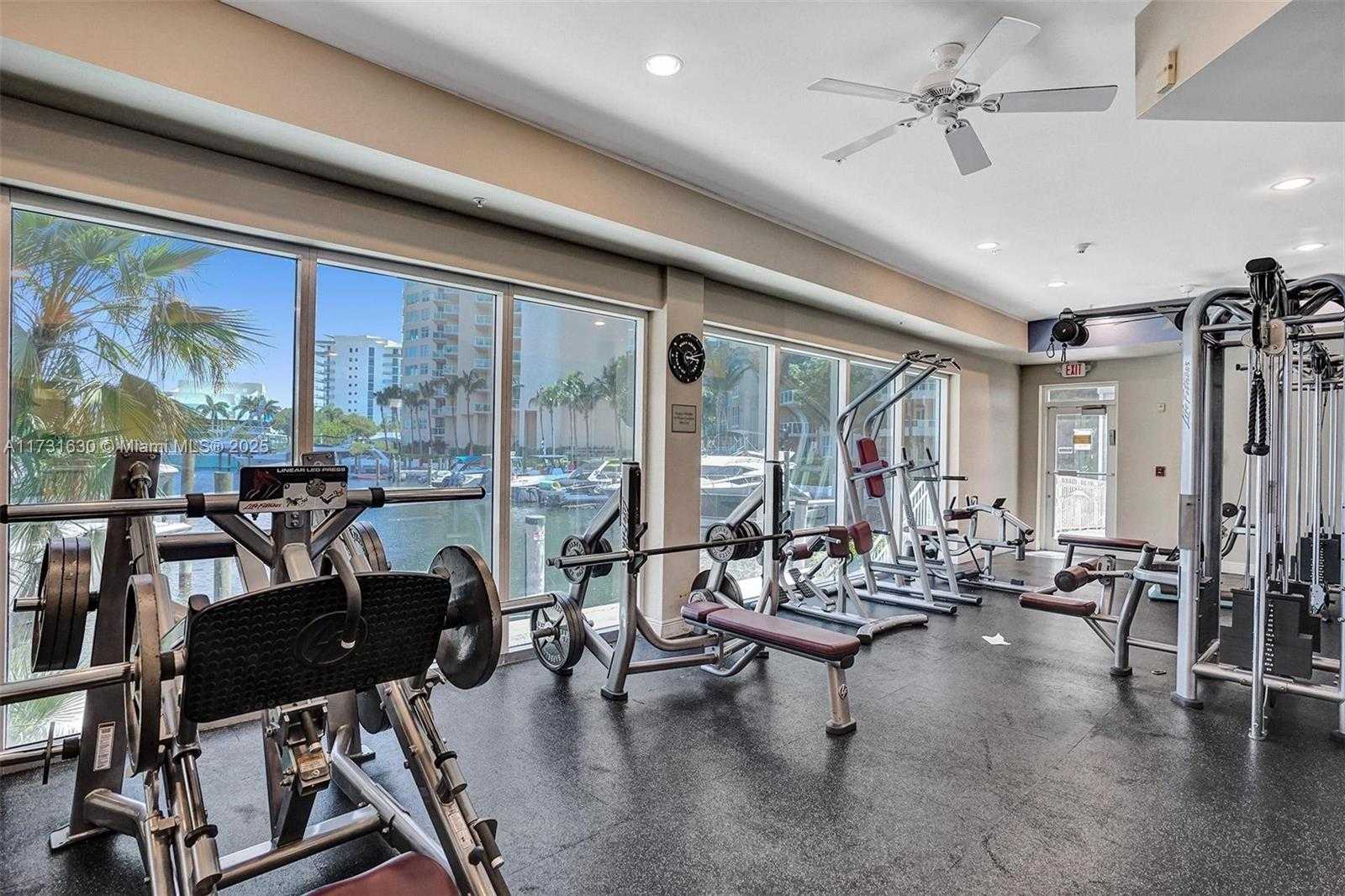 Small Image of 3370 HIDDEN BAY DR #1208, Aventura Number 70