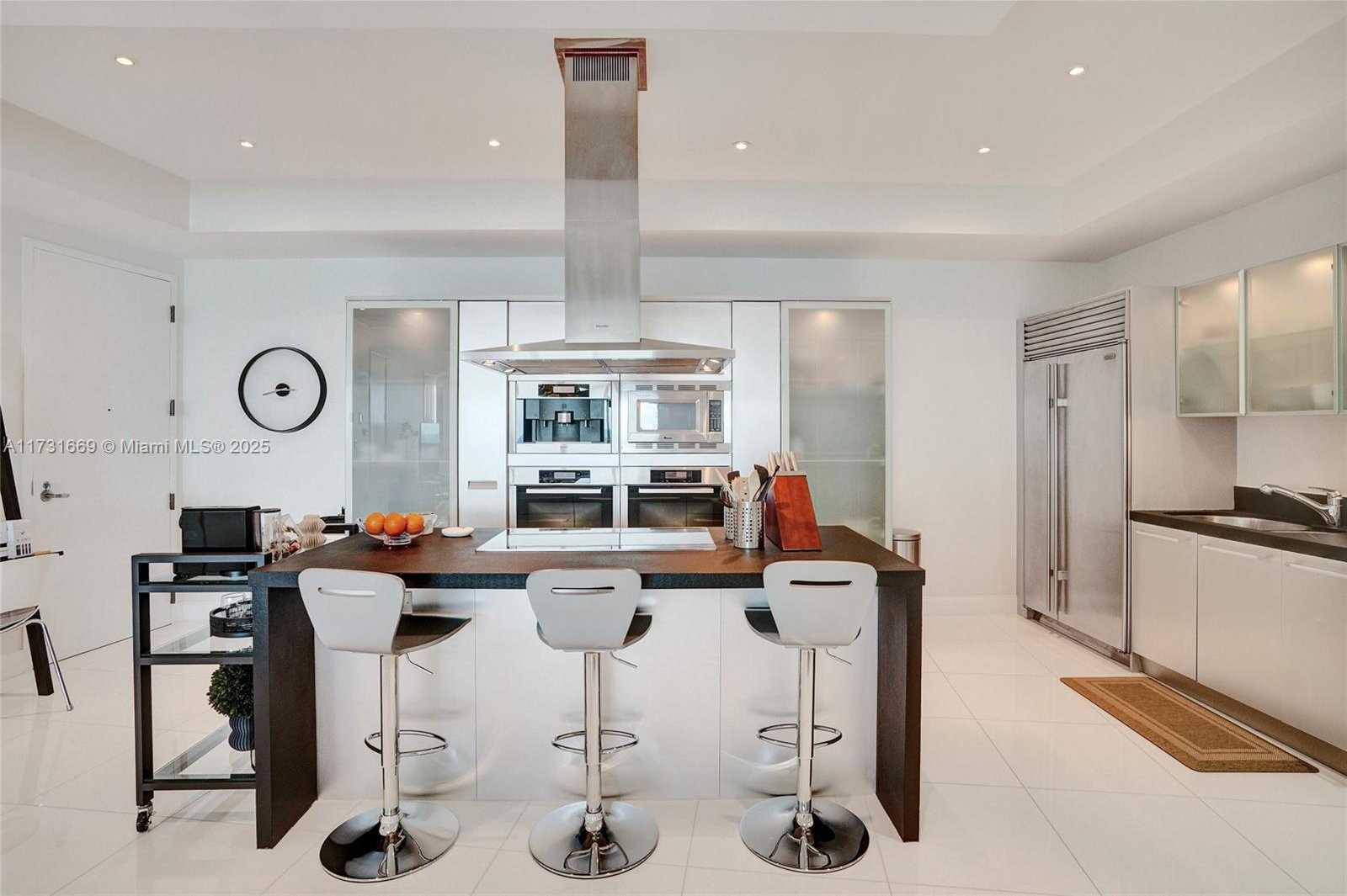 Small Image of 18201 COLLINS AVE #3804, Sunny Isles Beach Number 11