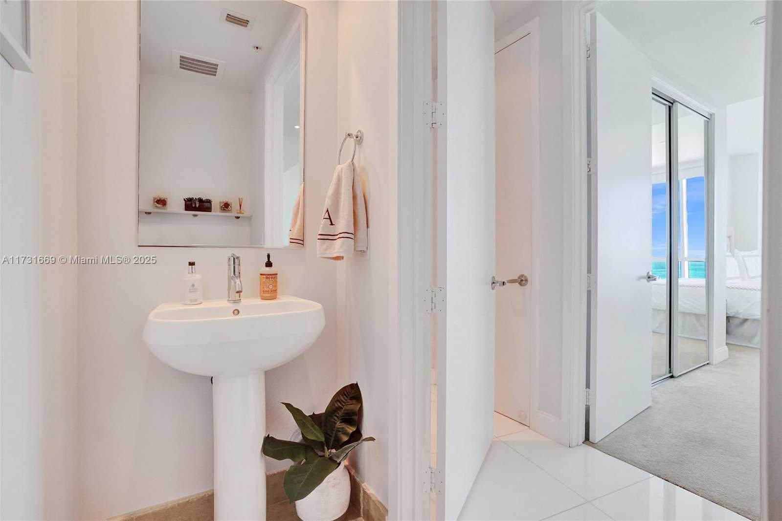 Small Image of 18201 COLLINS AVE #3804, Sunny Isles Beach Number 18