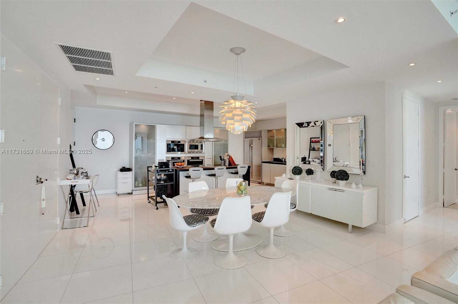 Small Image of 18201 COLLINS AVE #3804, Sunny Isles Beach Number 4