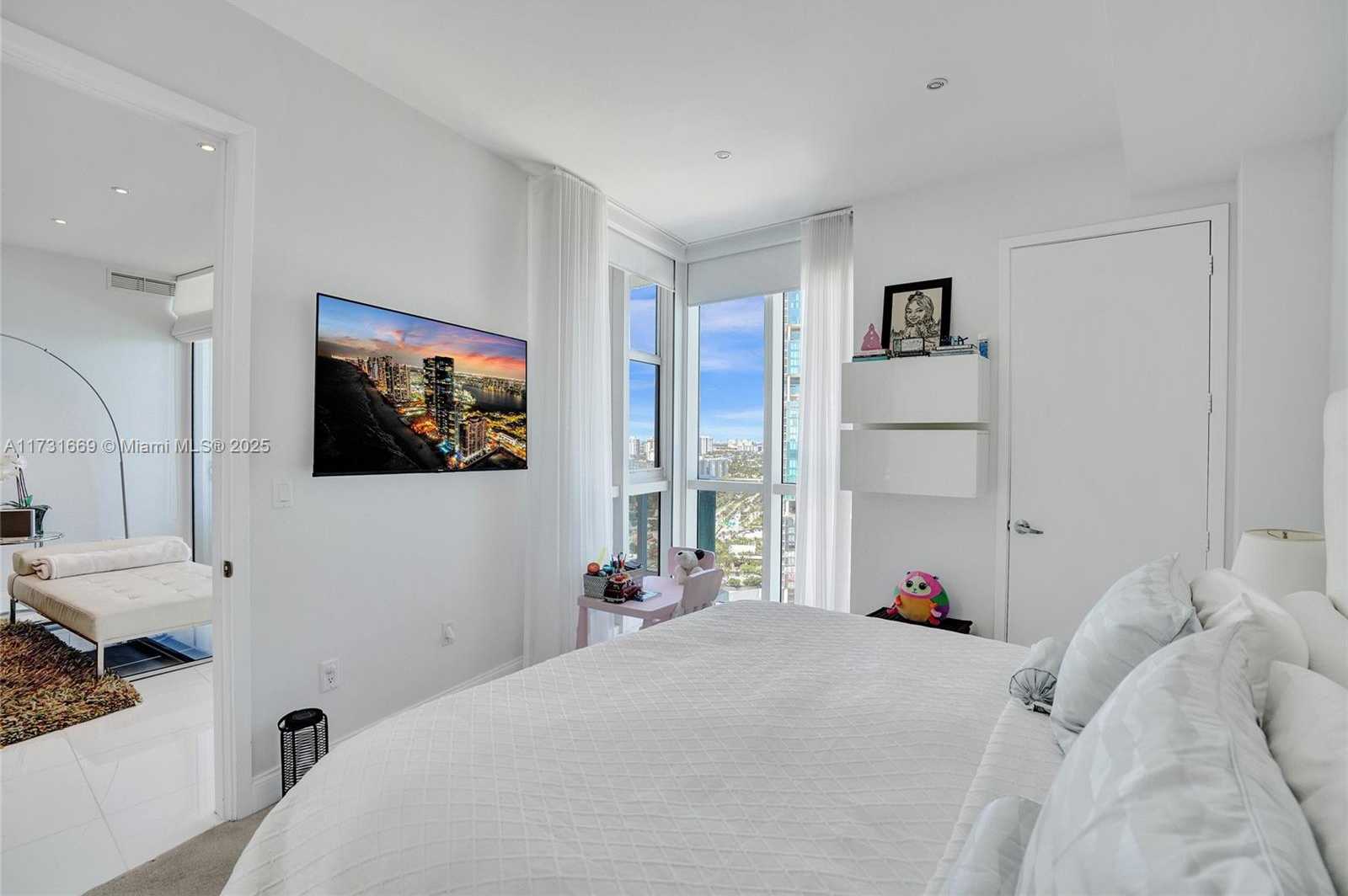Small Image of 18201 COLLINS AVE #3804, Sunny Isles Beach Number 40